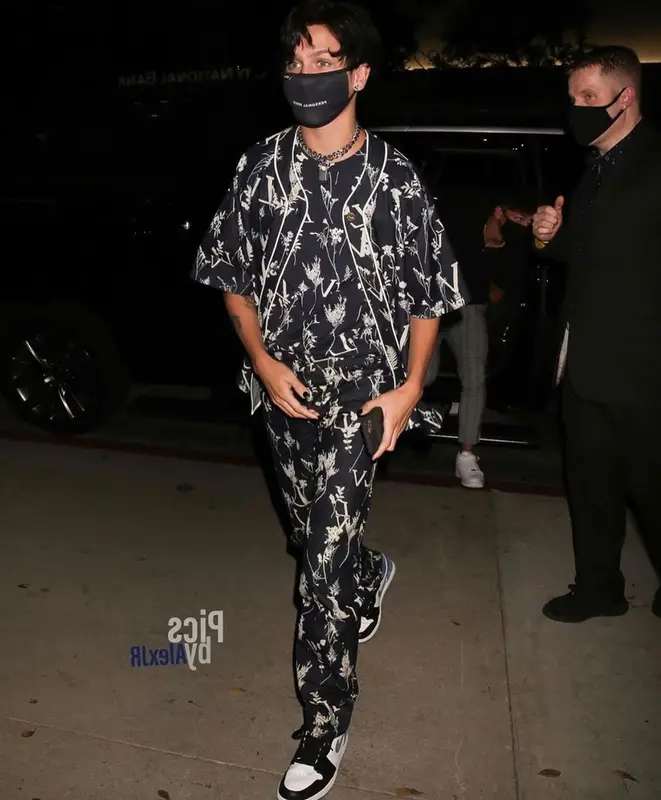 Lil Huddy outfit in Louis Vuitton, Nike, and Just Hype, 2020