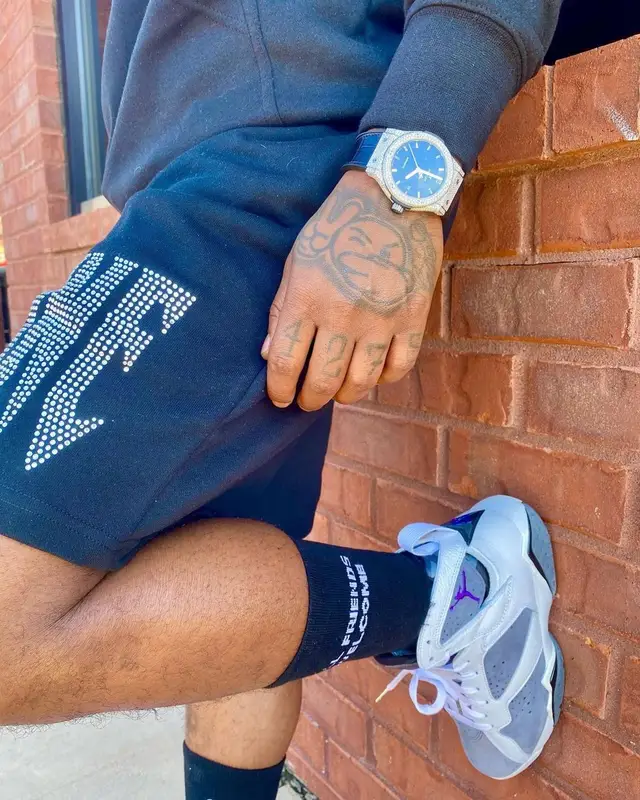 Jacquees outfit in Novacaine and Jordan, 2021
