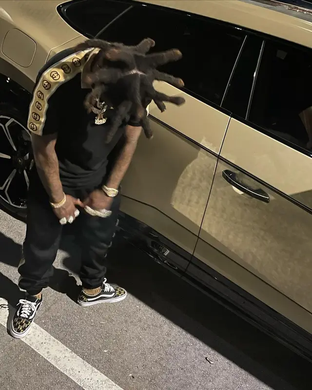 Kodak Black outfit in Gucci, Sircastleteees, and Cartier, 2021