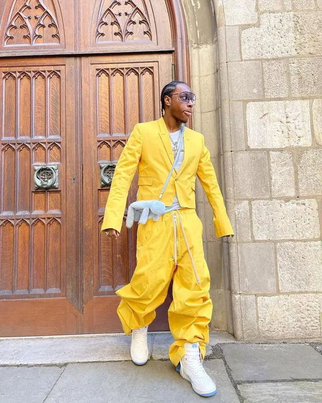 Bloody Osiris outfit in Nike and Rick Owens, 2021