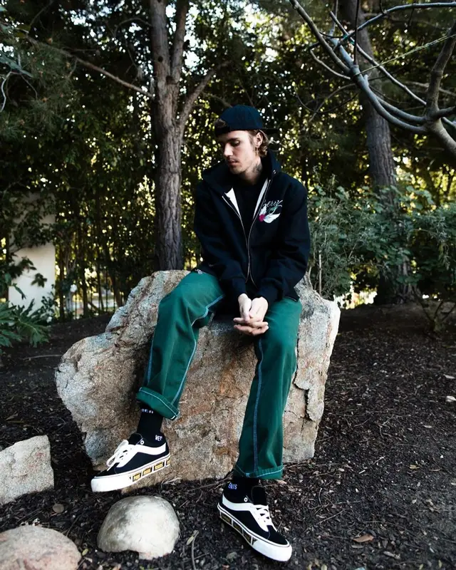 Justin Bieber outfit in Cherry, Vans, and Rhude, 2021