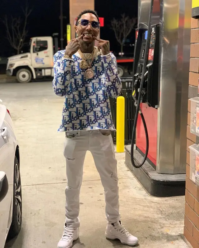 Rubberband OG outfit in Dior, Jordan, and Cartier, 2021
