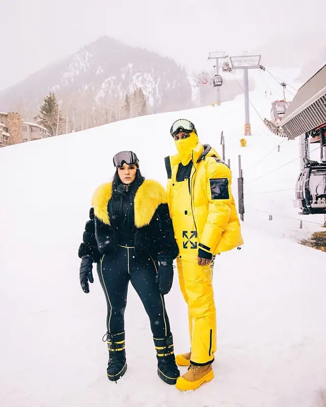 Fabolous outfit in Off-White, Timberland, and Oakley, 2021