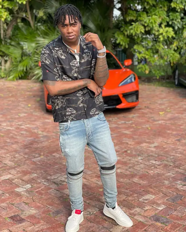 Fredo Bang outfit in Amiri, Adidas, and Louis Vuitton, 2021