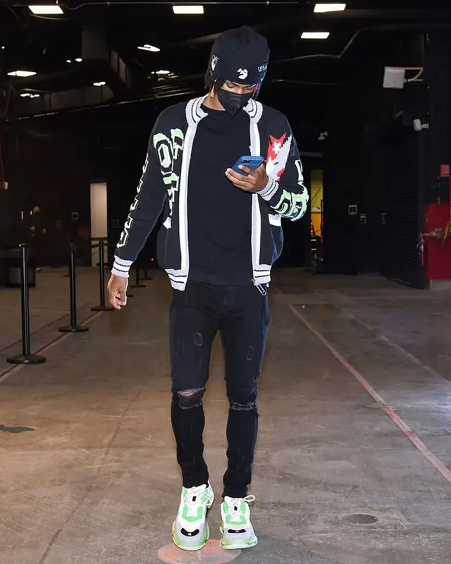 Ja Morant outfit in Balenciaga and Off-White, 2021