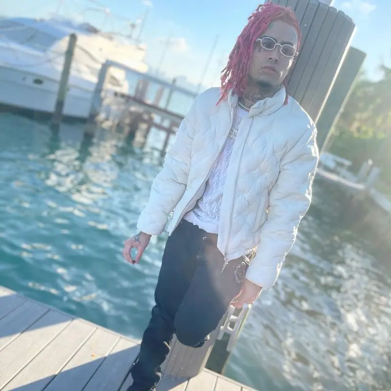 Lil Pump outfit in Louis Vuitton, Dior, and Cartier, 2021