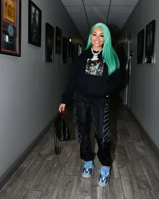 Latto outfit in Off-White, Yeezy, and Chanel, 2020