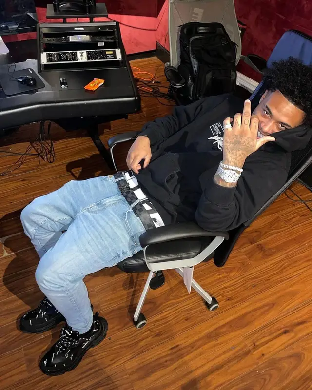 Luh Kel outfit in Supreme, Louis Vuitton, and   Kaws, 2021
