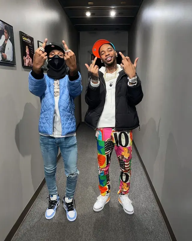 Key Glock outfit in Off-White and Jordan, 2021