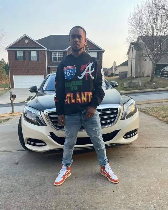 Slim Jxmmi outfit in Homme + Femme, Amiri, and Reves Paris, 2021