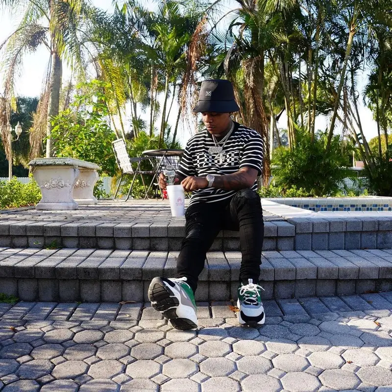 Rylo Rodriguez outfit in Dior, Amiri, and Off-White, 2021