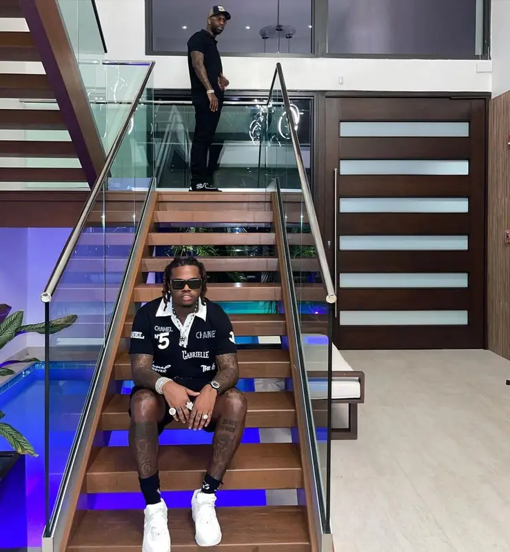 Gunna outfit in Chanel, Louis Vuitton, and Vetements, 2021