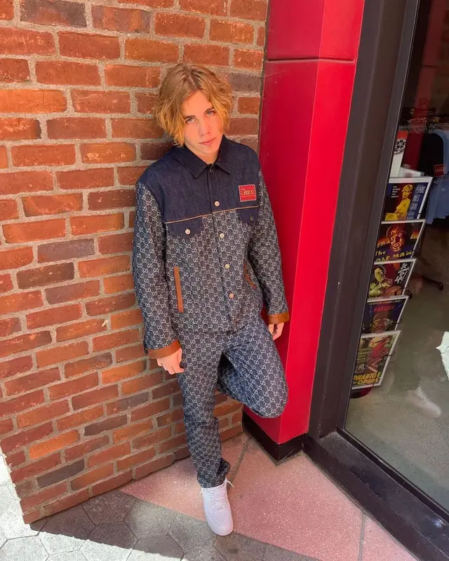 The Kid Laroi outfit in Gucci and Nike, 2021