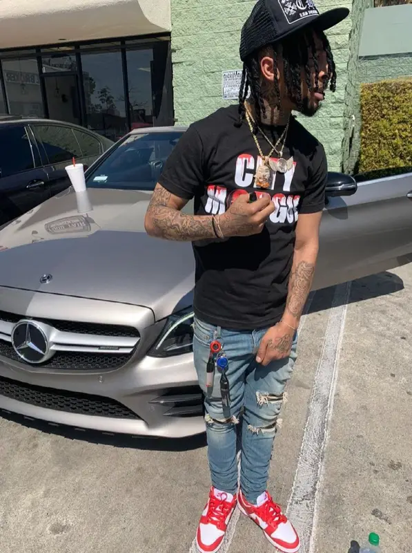 Shordie Shordie outfit in Vlone, Nike, and Chrome Hearts, 2021