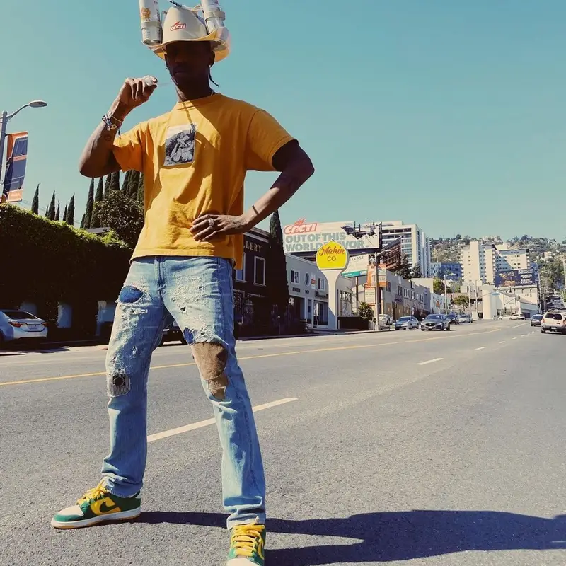 Travis Scott outfit in Kapital and Nike, 2021
