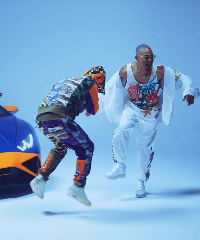 Ozuna outfit in Versace and Alexander McQueen, 2021