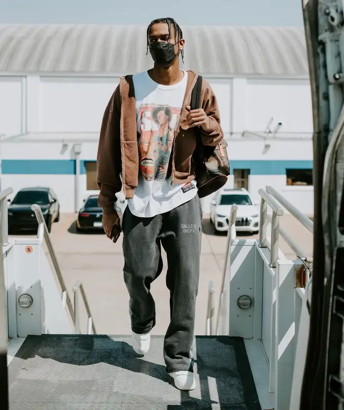 Shai outfit in Slamgoods, Louis Vuitton, and Virgil Abloh, 2021