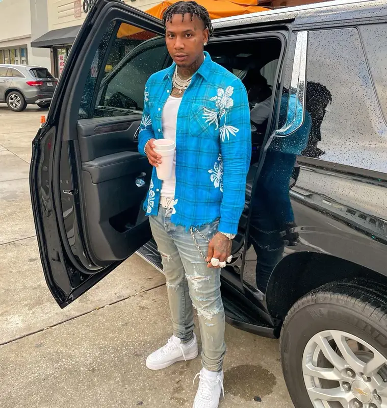 Moneybagg Yo outfit in Amiri, Nike, and Louis Vuitton, 2021