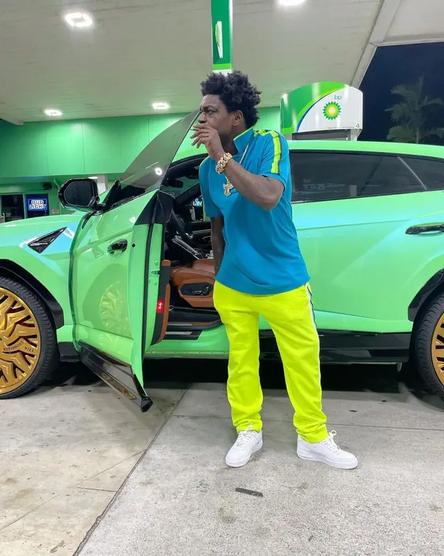Kodak Black outfit in Psycho Bunny and Nike, 2021