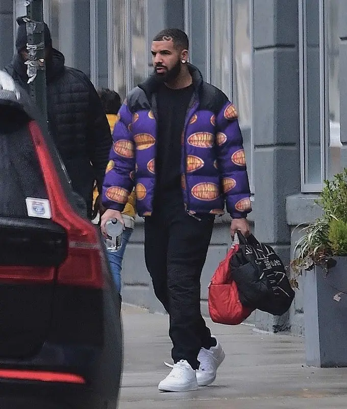 Drake outfit in Prada, Nike, and Chanel, 2021