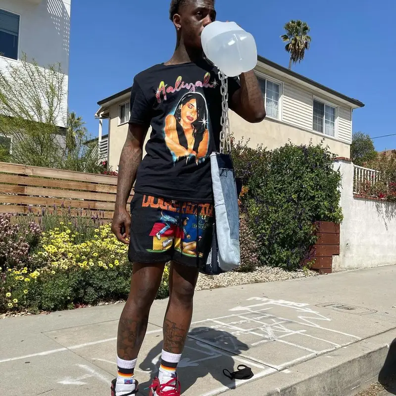 Famous Dex outfit in Vintage, No Name, and Nike, 2021