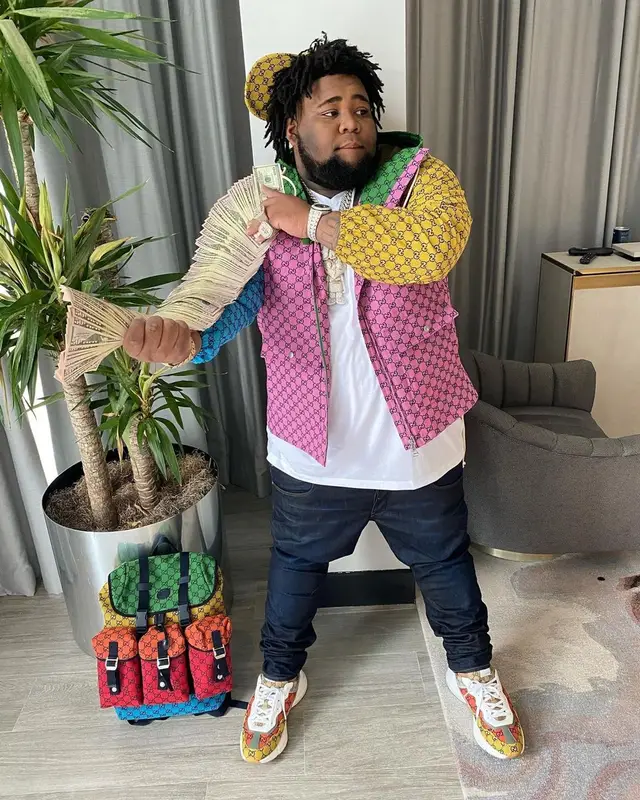 Rod Wave outfit in G-Star RAW and Gucci, 2021