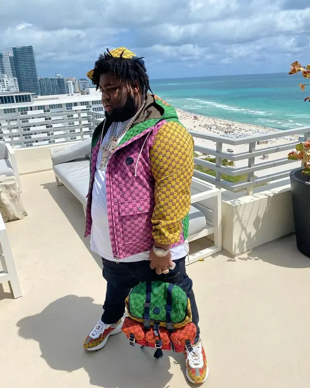 Rod Wave outfit in G-Star RAW and Gucci, 2021