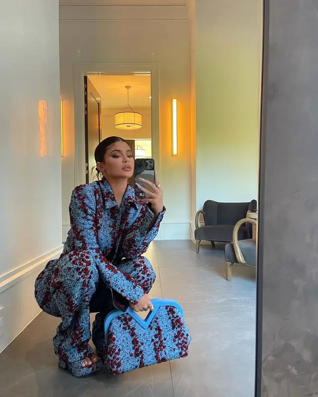 Kylie Jenner outfit in Bottega Veneta, 2021