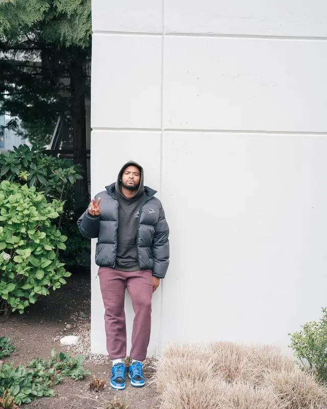 Jamal Adams outfit in Supreme and Nike, 2021