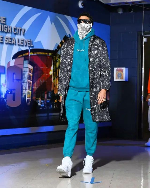 Jayson Tatum outfit in Valentino, Staycoolnyc, and Nike, 2021