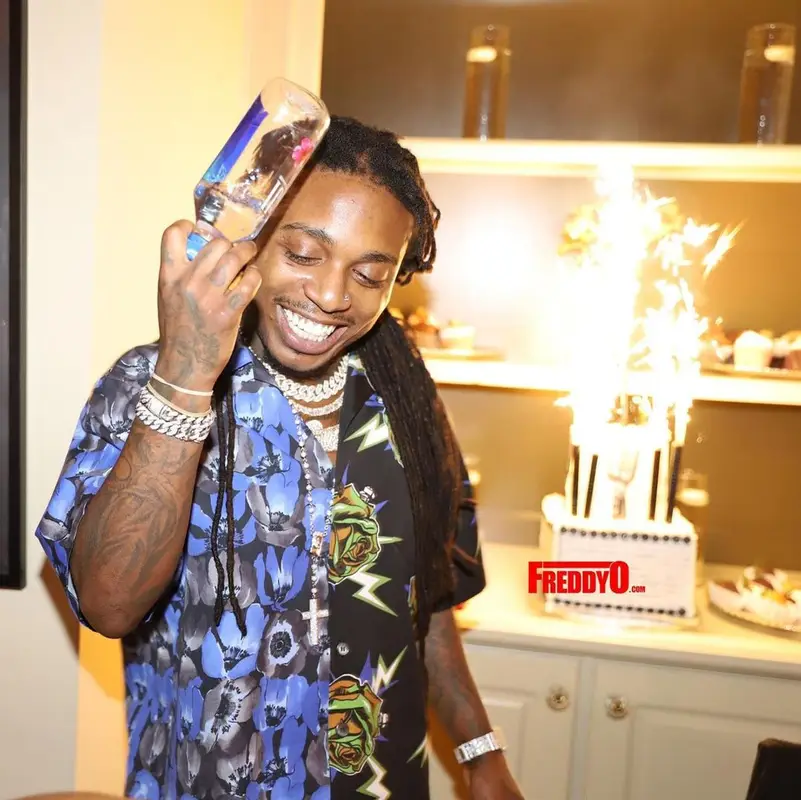 Jacquees outfit in Prada, 2021
