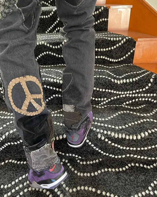 Shai outfit in Yeezy, Gallery Dept., and Kapital, 2021
