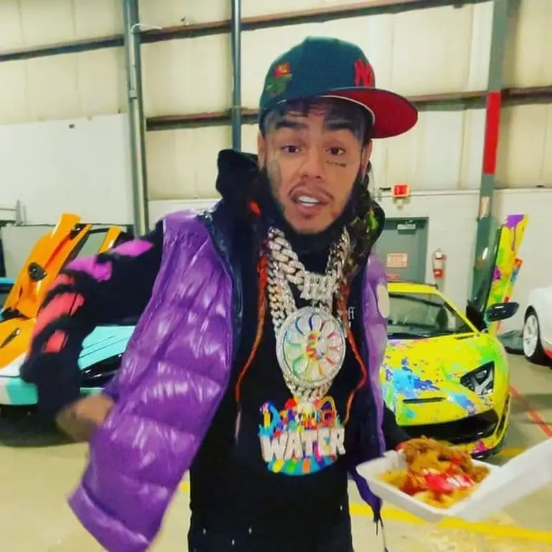 6ix9ine outfit in Moncler, Off-White, and Amiri, 2021