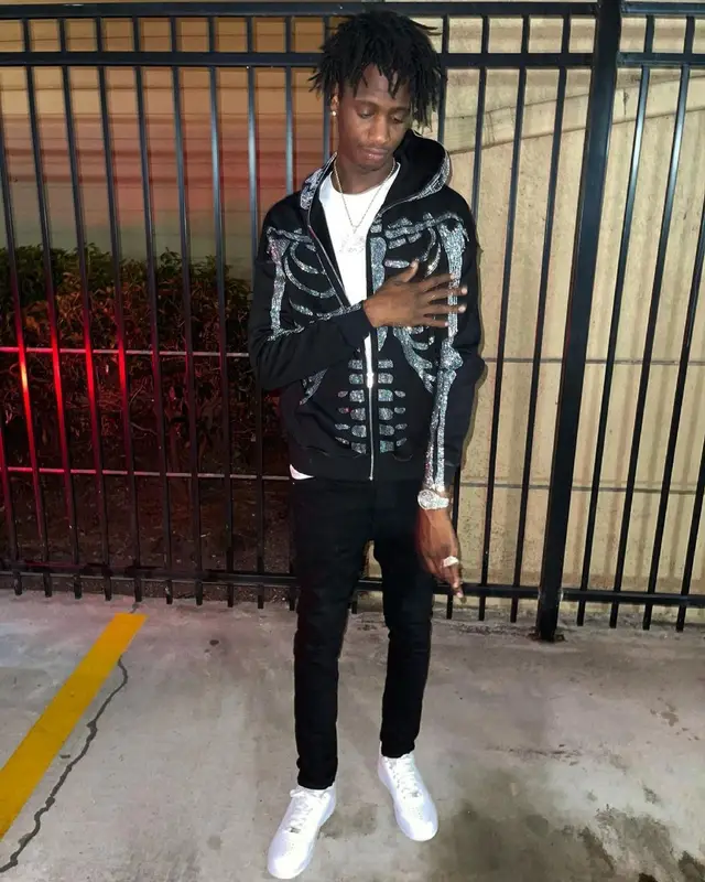 Yung Mal outfit in 21 Envy, Klan Life, and Nike, 2021
