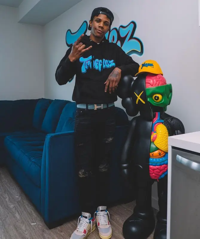 A Boogie Wit Da Hoodie outfit in Jordan, Hermes, and Amiri, 2021