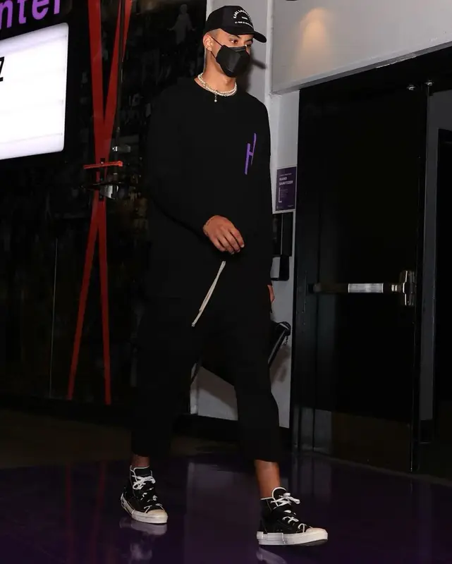 Kyle Kuzma outfit in Rick Owens, Karl Lagerfeld, and Henry Mask, 2021
