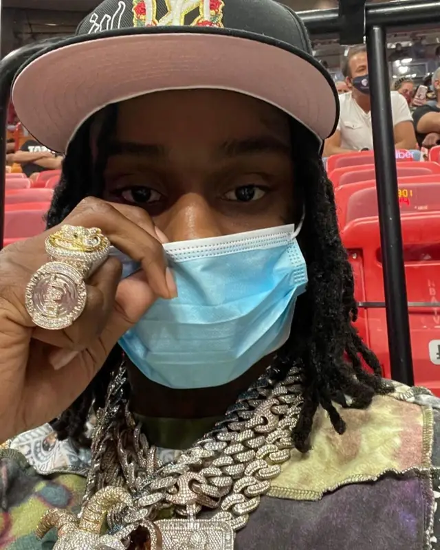 Polo G outfit in Supreme, Amiri, and Jordan, 2021