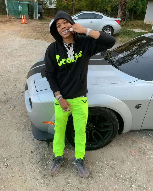 Lil Migo outfit in Cookies and Adidas, 2021