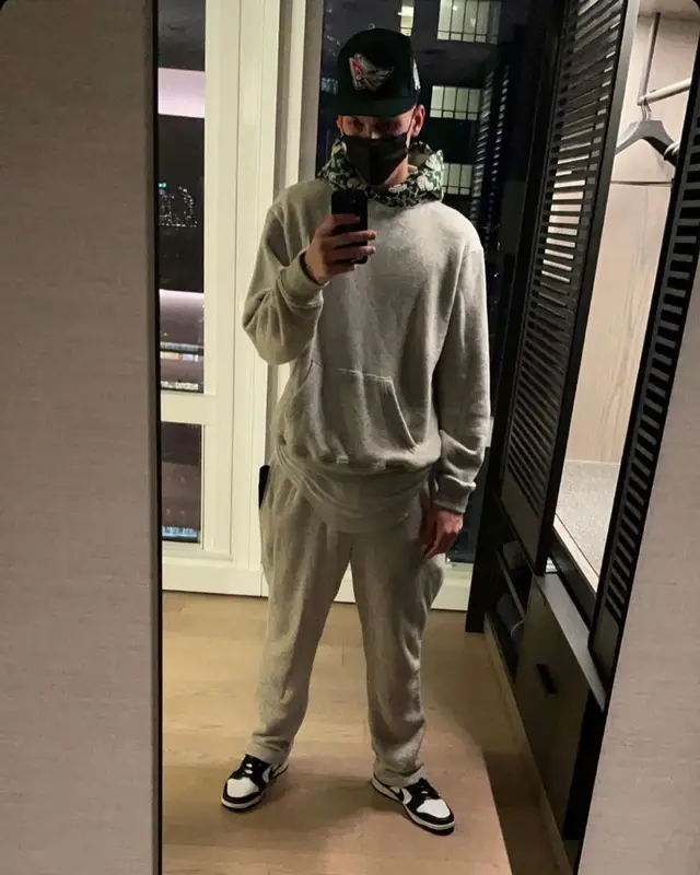 Tyler Herro outfit in Sevin Kasran, 2021