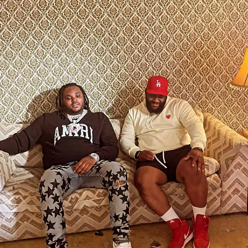 Tee Grizzley outfit in Amiri, Chemist, and Nike, 2021