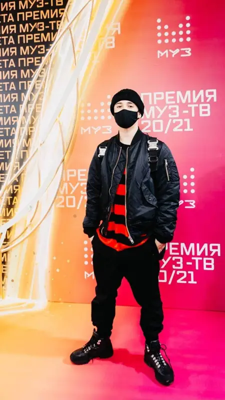 Slava Marlow outfit in Saint Laurent, Alyx, and Acne Studios, 2021
