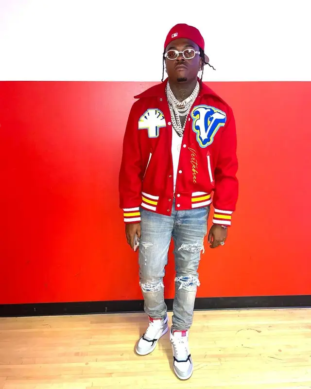 Gunna outfit in Amiri, Gucci, and Cartier, 2021
