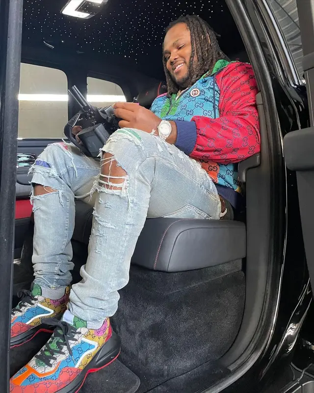 Tee Grizzley outfit in Gucci and Amiri, 2021