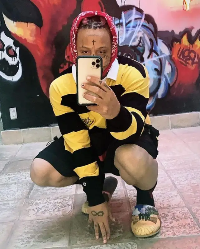 Trippie Redd outfit in Happy Accidents , 2021