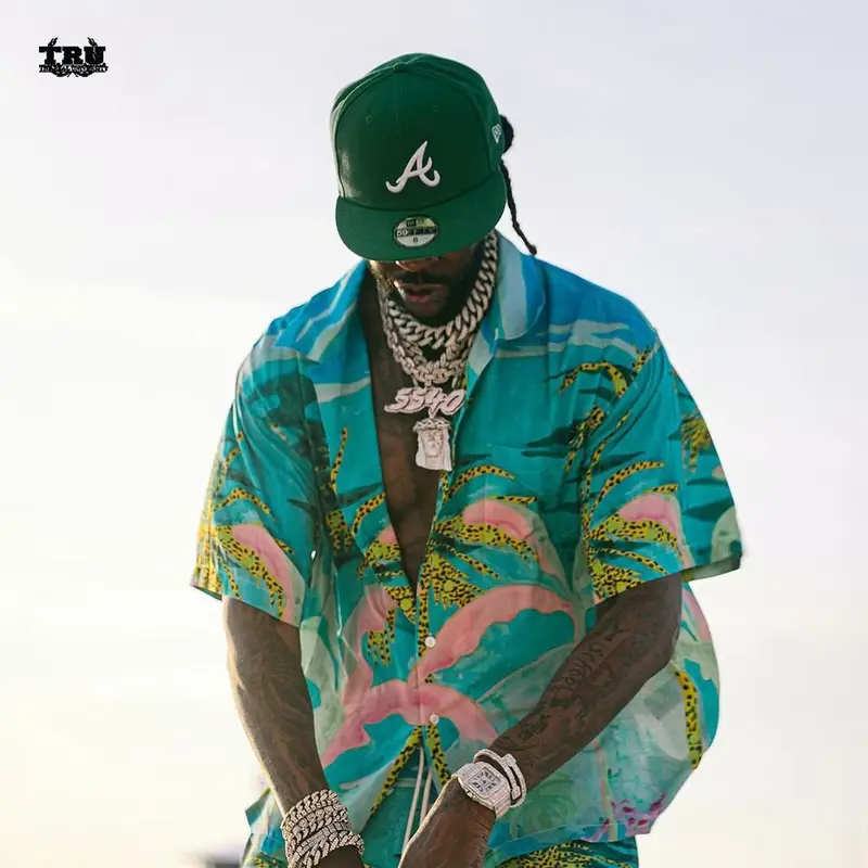 2 Chainz outfit in Celine and New Era, 2021