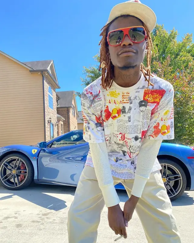 Ian Connor outfit in Nike, Louis Vuitton, and Supreme, 2021