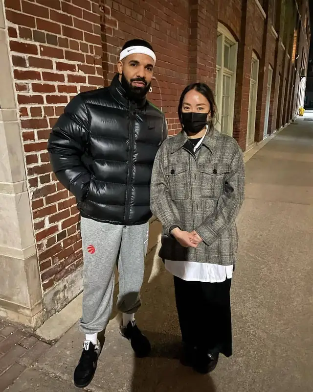 Drake outfit in Drake Merch, NBA, and Nike, 2021