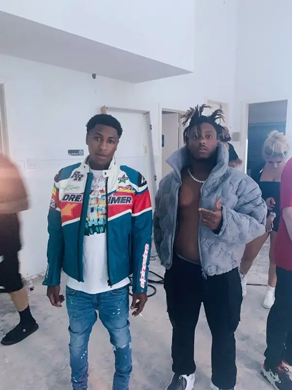 Juice WRLD outfit in Louis Vuitton, Prada, and Jordan, 2019