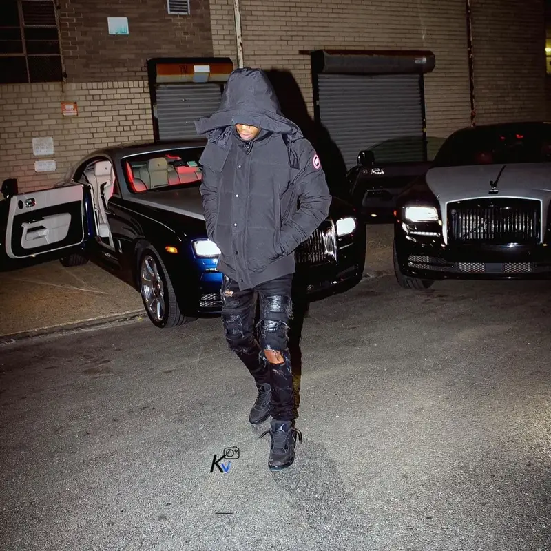 A Boogie Wit Da Hoodie outfit in Canada Goose, Amiri, and Jordan, 2021