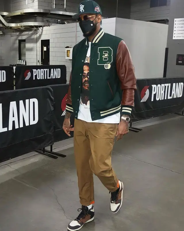 Carmelo Anthony outfit in Brooklyn Circus, Nike, and Henry Mask, 2021